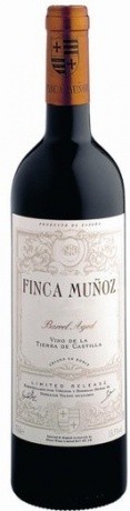 Viñedos Y Bodegas Muñoz Finca Muñoz Limited Release Barrel Aged